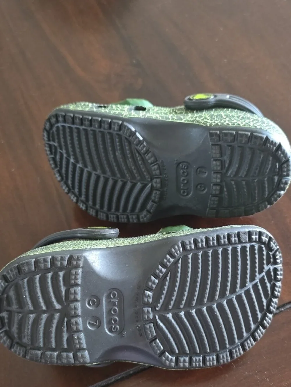 CROCS Kids Green Monster Eye Clogs